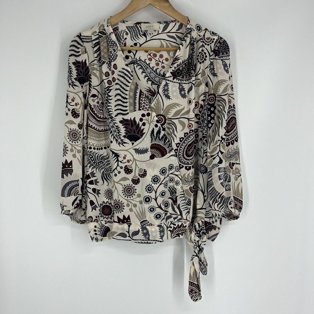 Loft Top Size Small Womens Ivory Red Floral Print Blouse 3/4 Sleeve Faux Wrap